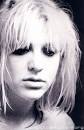 http://img.karaoke-lyrics.net/img/artists/36597/courtney-love-214511.jpg