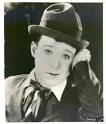 http://www.waynepowers.com/images/342_HL-LongPants-portrait.jpg