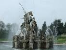 Perseus and Andromeda stone fountain - via Daymix