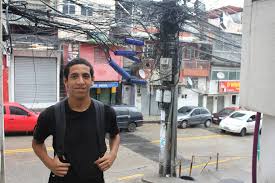 Favela-Reporter Michel Silva: “Alles spielt sich heute im Internet ...