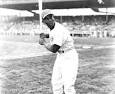 ERNIE BANKS | cubs.com: History