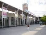 http://www.madridteacher.com/fotos/puerta-de-toledo/puerta-toledo-shopping-center.jpg