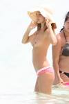 FunCruiser-The Sexy Babes Gallery!: Miranda Kerr in her natural dress