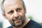 Ο σκηνοθέτης: Υπάρχουν κι αριστερά μπουλβάρ. Η πρώτη σκηνή του έργου,