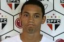 O atacante Ricardo Oliveira,