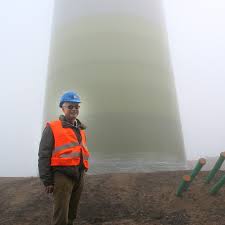 Karl-Heinrich Jung auf der Baustelle der SWE Bürgerwind I GmbH ...