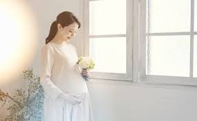 女優タレント妊婦|第二子妊娠中の相武紗季 「一人目の産後は余裕がなくて孤独に ...