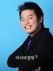 슈프림팀의 이센스가 티아라