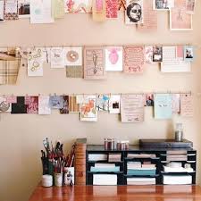 Cara Menghias Dinding Kamar Tidur dari Barang Bekas - Dekorasi ...