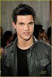 TAYLOR LAUTNER | TopNews