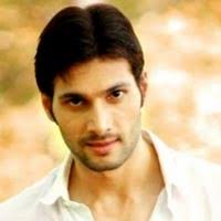 Actor Aham Sharma, who was last seen in Bairi Piya on Colors has been roped in to play a role in Zee TV&#39;s Chhoti Si Zindagi. Aham will reportedly play a ... - ahamsharma-1