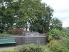 NS8256 : Boxers Memorial - via Daymix