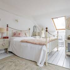 White vintage bedroom | Bedroom decorating | Style at Home ...
