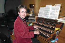 Furtwangen: Zeno Bianchini lässt alle Register der Klais-Orgel ...