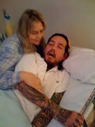 Chi Cheng in the hospital