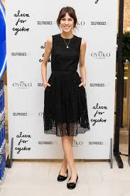 alexa-chung-eyeko-black-dress-h724.jpg