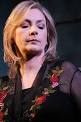 Photos of Moya Brennan - Moya Brennan on babelsound.com - images?q=tbn:ANd9GcQsWuL9MWXypFCTrwfBSP75DA6GtXwKg4dv31MjGx1BGVqC5T7bto2vvg