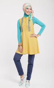 Tampil Simple dengan Trend Baju Muslim Model Casual