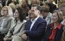 RealClearPolitics - Like Pawlenty, Romney Plays Up Humble Family Roots