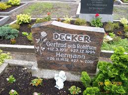 Grab von Gertrud Decker (geb. Rohlfsen) (12.03.1931-27.12.1994 ...