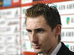 فیلم زدن گل با دست میروسلاو کلوزه و اعتراف جوانمردانه کلوزه به داور‎ - 200px-Miroslav_klose2