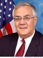 Barney Frank hopes a new consumer protection agency can curb credit card ... - barney_frank