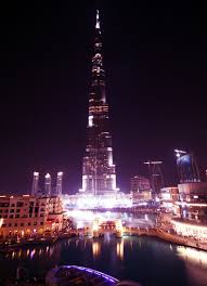 برج دبي... Images?q=tbn:ANd9GcQyclCt-fsF4nDXeg8jgLC928wRLvOKg5fUE0mOZQoBIiael00s