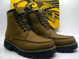 Toko Sepatu Online | Pria dan wanita | Boots Murah: Sepatu Boots ...