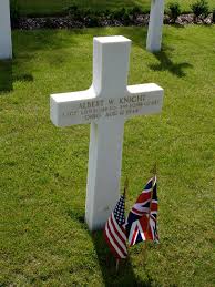 Albert W. Knight\u0026#39;s Grave at Cambridge American Cemetery - Madingley - Madingley_Knight_19440812
