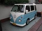 strange van van