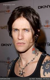 Josh Todd - josh-todd-dkny-presents-vanity-fair-in-concert-to-benefit-the-step-up-womens-network-arrivals-13l30m