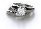 How to Buy an Engagement Ring Online