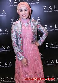 Foto Soraya Larasati di Acara Fashion Show Busana Muslim - Foto 11 ...