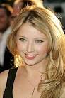 Elizabeth Harnois