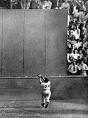 http://www.myhero.com/images/sports/mays/mays4.jpg