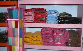 GANTUNGAN JILBAB | butik online yogyakarta