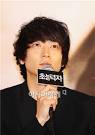 Actor Ko Soo speaks to