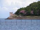 Taken from the rock outcrops - via Daymix