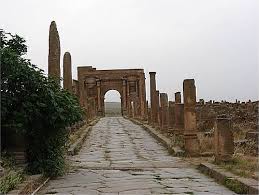  المدينة الرومانية القديمة بالجزائر (تيمقاد) Images?q=tbn:ANd9GcR6caWCOPRMkICIfrvu0NjFeyfzsrWKJw5DkswuDk9-qIdP80ew