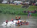 Nine killed as TransAsia airplane crashes in Taipei (update.