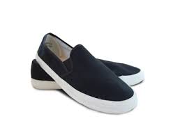 Shoe Corp : Canvas Shoes