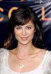 Photos de Catherine Bell - images?q=tbn:ANd9GcR7akDsMnCpGVlyMxjnvWKV88eDHfTaTnwOqXMIWvqvt76q7sgXKnRFiZad