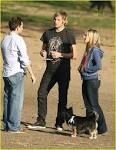 http://images1.fanpop.com/images/photos/2600000/With-Kristen-Bell-in-Los-Angeles-Park-ryan-hansen-2624322-946-1222.jpg