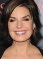 Sela Ward Replaces Melina