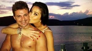 Ap&oacute;s trai&ccedil;&atilde;o, Helen Ganzarolli termina com namorado sertanejo ...
