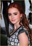Posted in Lily Collins Premieres The Blind Side - lily-collins-the-blind-side-05