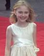 Dakota Fanning Picture 1
