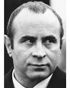 Bob Hoskins Picture 3