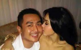 Video Heboh Syahrini dan Iwan Winarto
