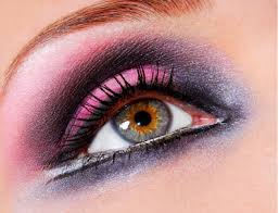 Make-up ... Foto...  - Faqe 6 Images?q=tbn:ANd9GcREoidQMynaU4T515sWzOz7UuVFUDpfjQ88OZ7MJ2Bg2lpWvuR8Lw